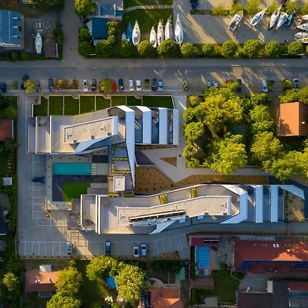 Amarina Apartman Apartment Balatonszemes