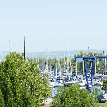 Amarina Apartman Balatonszemes